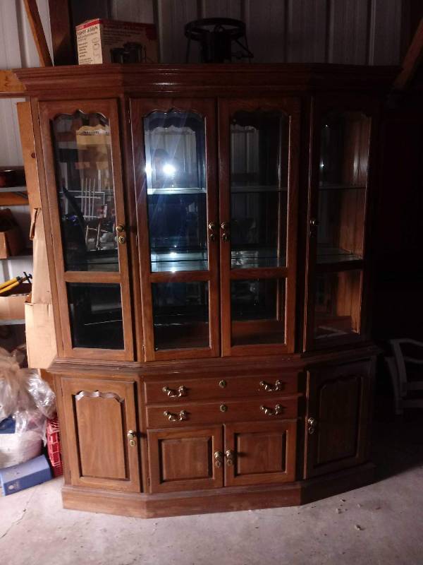 lot 2 image: Pennsylvania House China Hutch