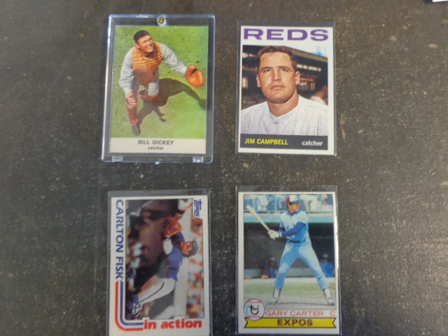 lot 4 image: 20 Vintage Major League Baseball cards