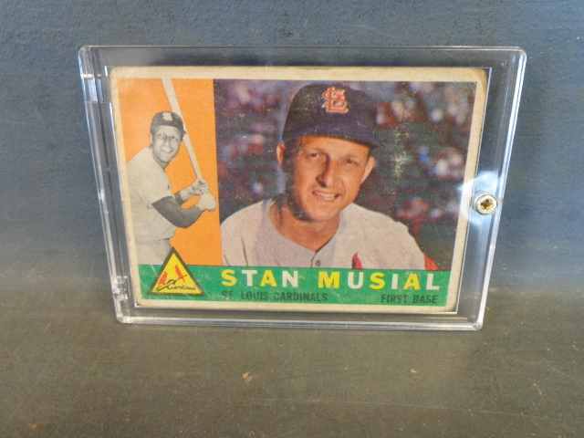 lot 14 image: 1960 Topps Stan Musial Baseball Card
