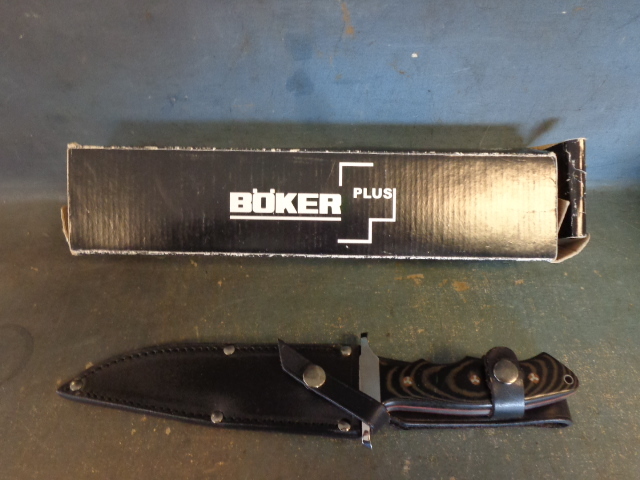 lot 18 image: 1955 Boker Bowie Knife