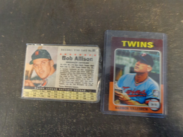 lot 20 image: Twins Baseball Cards