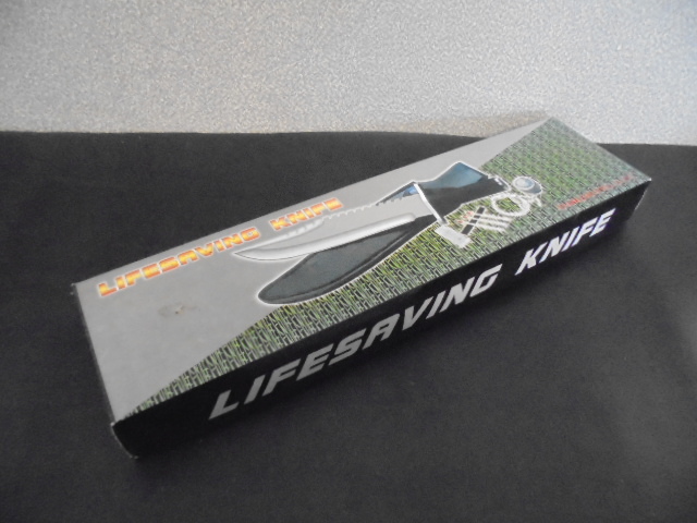 lot 37 image: Life Saving Knife