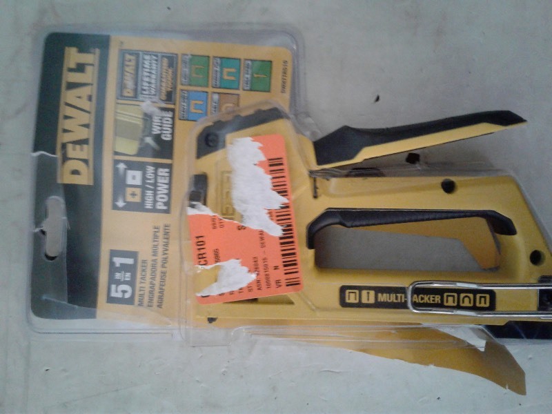 2 Dewalt  Retractable Utility Knifes
