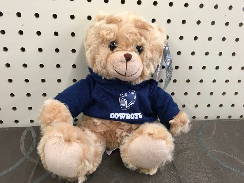 lot 28 image: Bleacher Creatures NFL 9-inch  Cowboys, MSRP $24.99