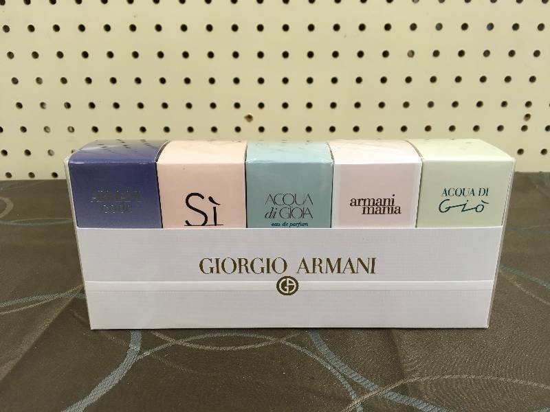 lot 27 image: Giorgio Armani Variety by Giorio, PERFUME, MSRP $55