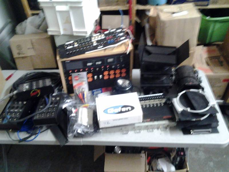 Large Lot Of AudioVideo Related- Lighting, Cords, More