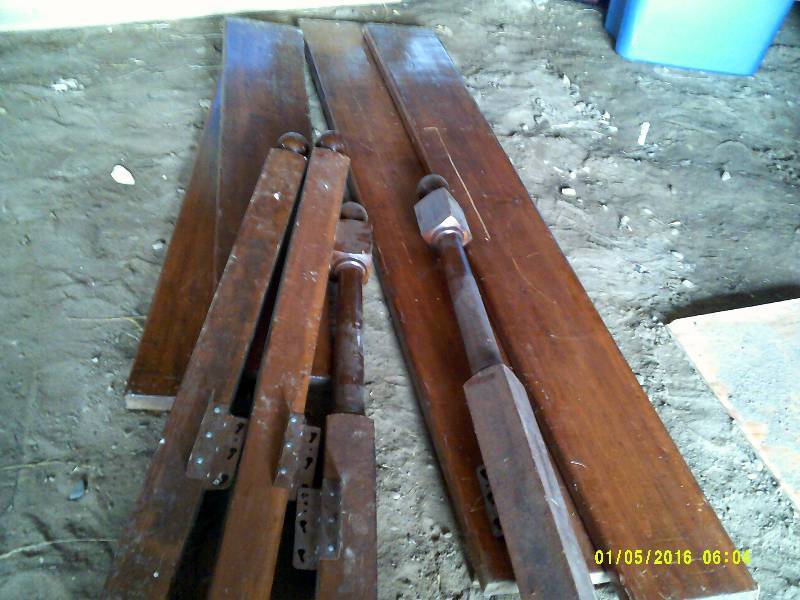 4 POSTER OAK BED FRAME