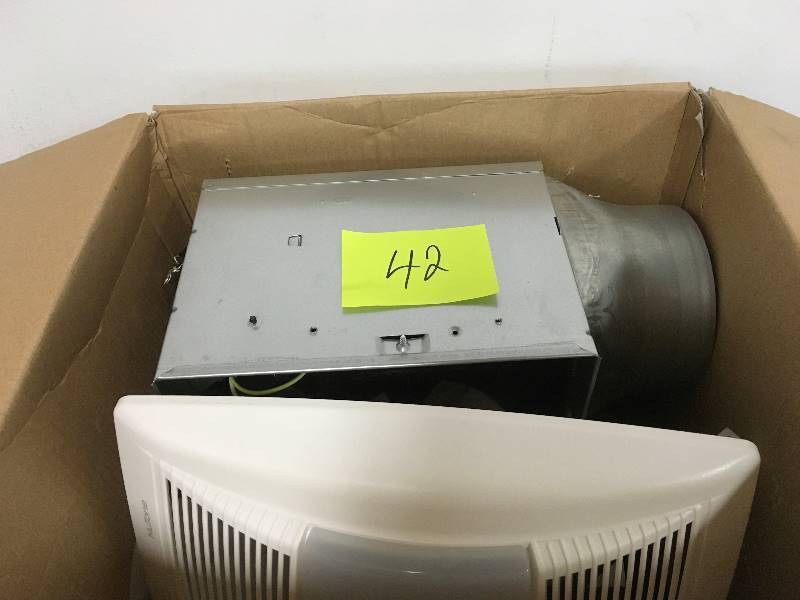 lot 42 image: NuTone QT Series Ventilation Fan with Light and Night Light