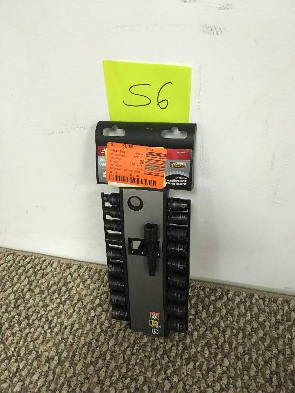 lot 56 image: Husky 38 in. Drive SAE & Metric Universal Socket Wrench Set - Missing 1 Piece