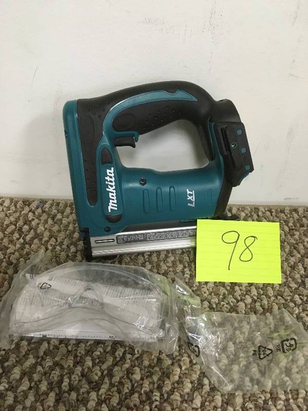 lot 98 image: Makita 18 Volt LXT Lithium-Ion Cordless 38 Crown Stapler