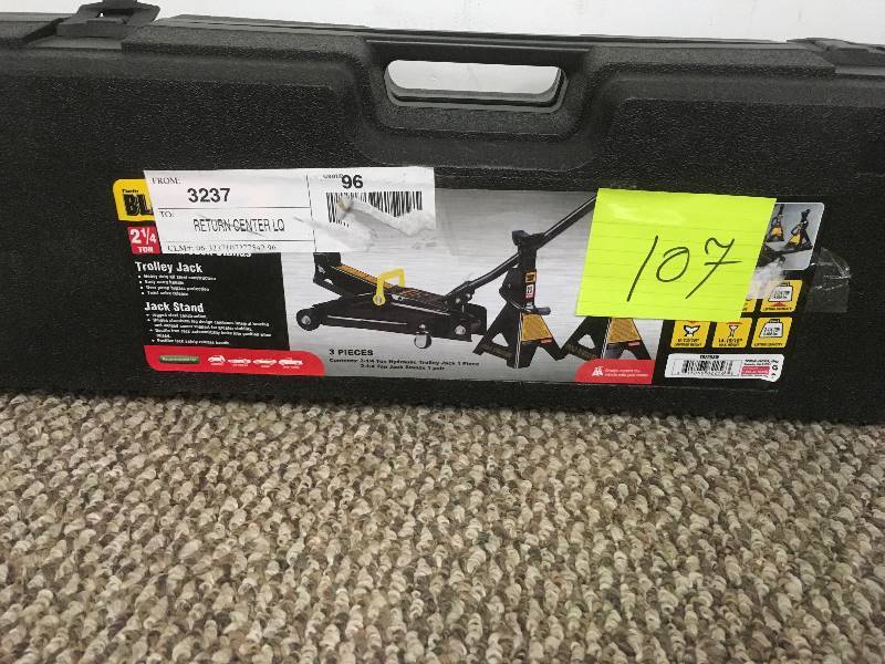 lot 107 image: Torin T82253W Black Jack Trolley Jack with 2 Stands