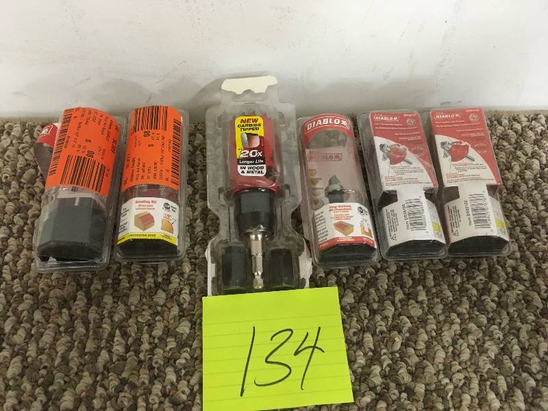 lot 134 image: Various Diablo Router Bits