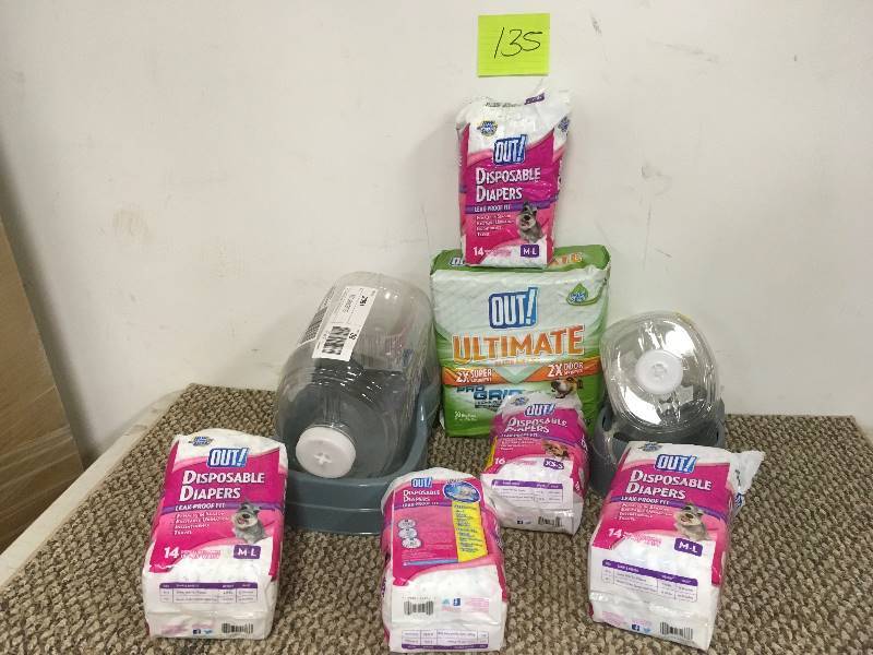 lot 135 image: Disposable Puppies Diapers, Water & Food Dish