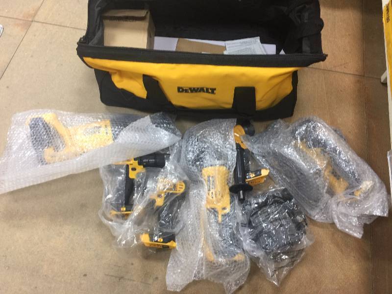 lot 138 image: DEWALT 20-Volt MAX Lithium-Ion Cordless Combo Kit (7-Tool) with (2) Batteries 2Ah, Charger and Contractor Bag open box never used