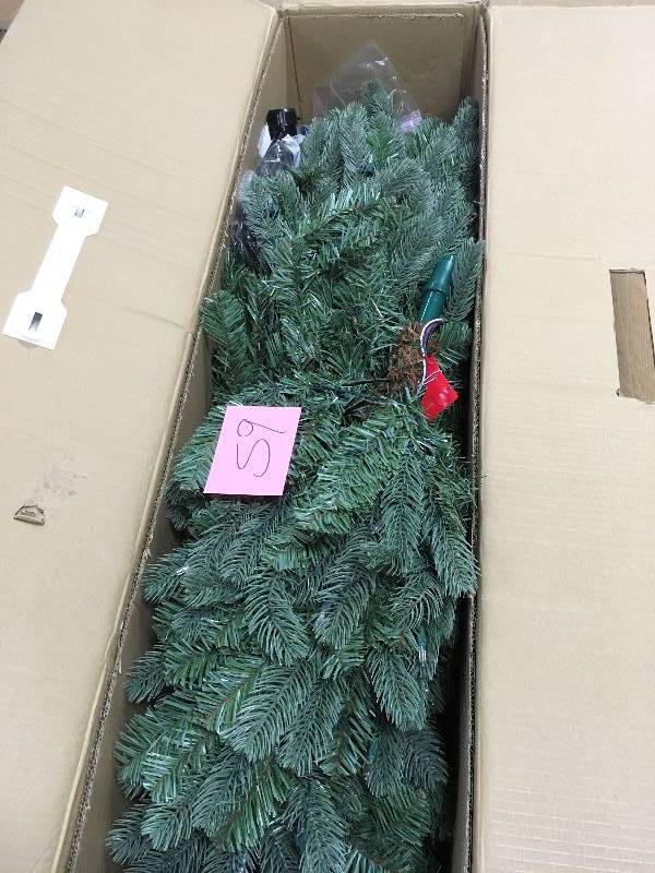 lot 59 image: Home Accents 6.5 ft. Blue Spruce Elegant Twinkle Quick-Set Artificial Christmas Tree with 400 Clear and Sparkling LED Lights