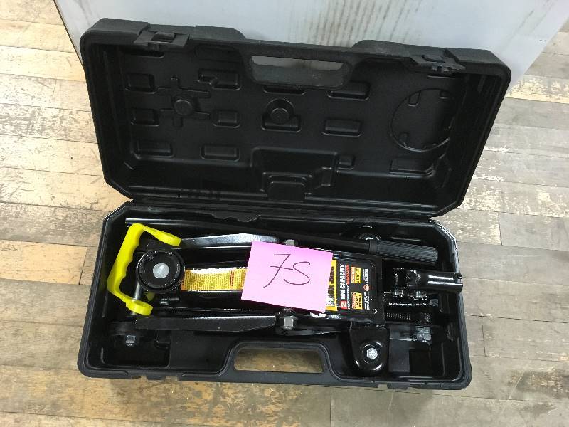 lot 75 image: Black Jack 2 Ton Hydraulic Trolley Jack with 360 Degree Rotation Handle in Case