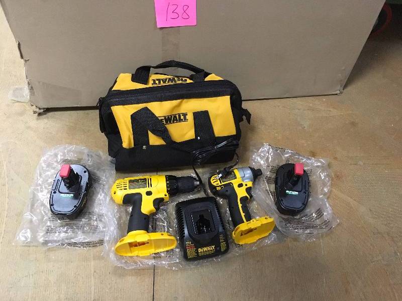 lot 138 image: DeWalt DrillDriverImpactt Driver Combo Kit