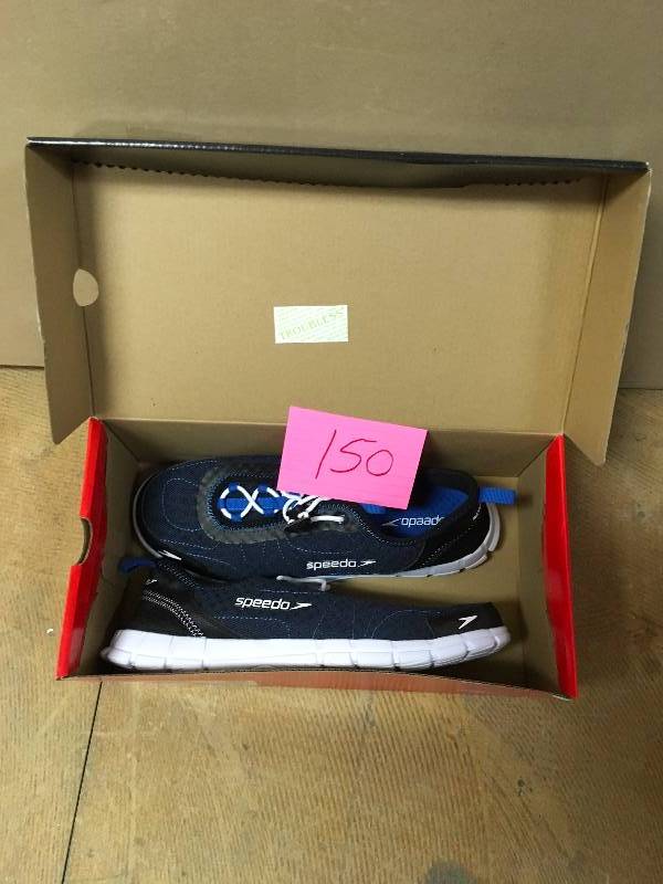 lot 150 image: Speedo Mens Hybrid Watercross Water Land Shoes NavyWhite size 11