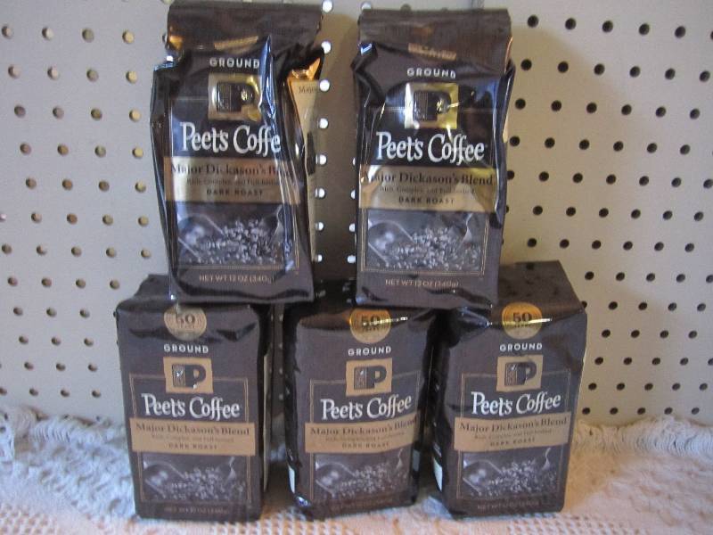 lot 18 image: Lot of 5 Bags Peets Coffee Major D...