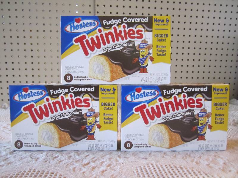 lot 61 image: 3 Boxes Hostess Fudge Covered Twink...