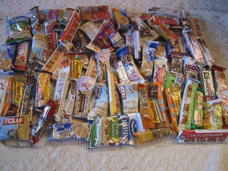 lot 75 image: Large Lot of Misc Granola and Power...