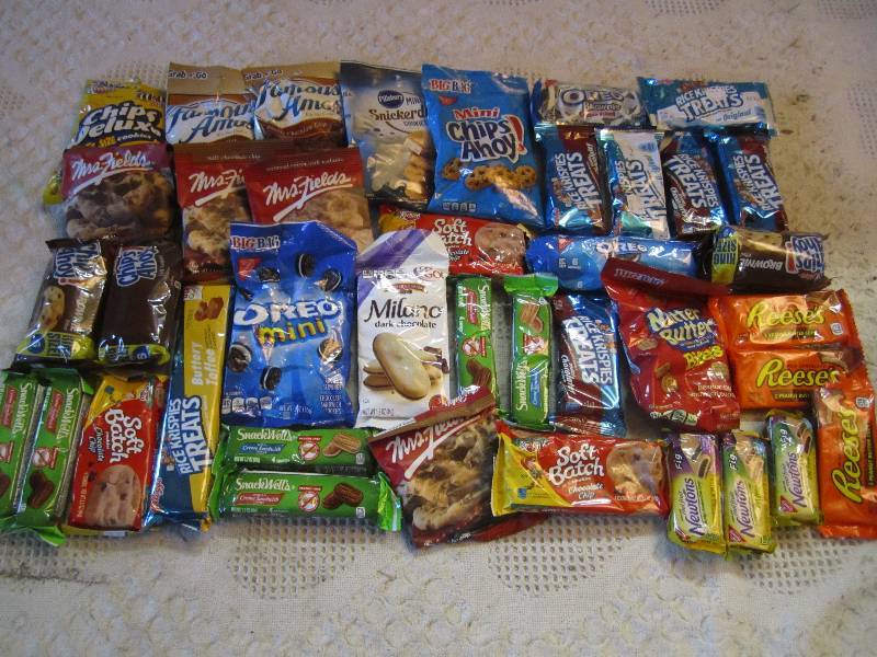 lot 79 image: Large Lot of Misc Snack Cookies and...
