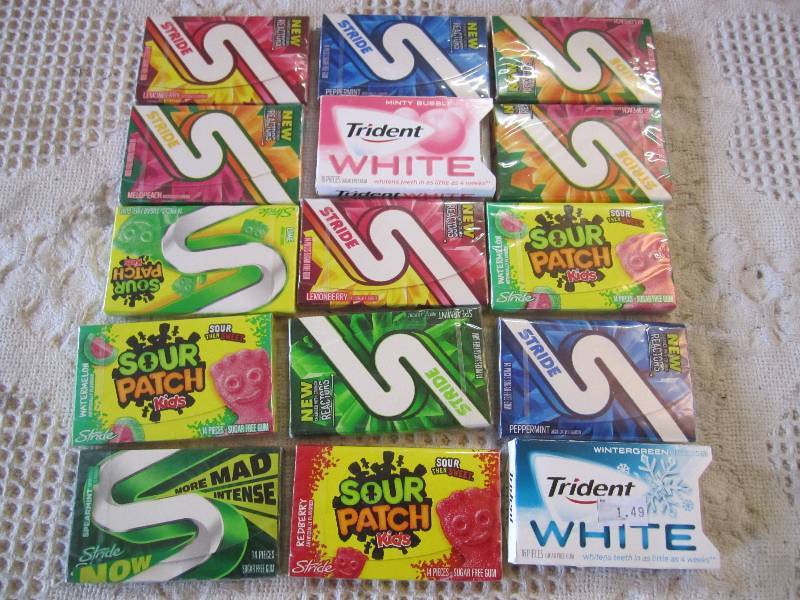 lot 84 image: Lot of 15 Various Packs of Gum Best...