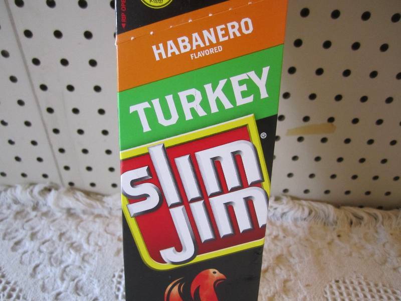 lot 93 image: Box of 24 Slim Jim Sticks Habanero ...
