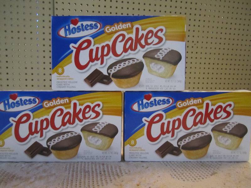 lot 145 image: 3 Boxes Hostess Golden Cup Cakes Be...