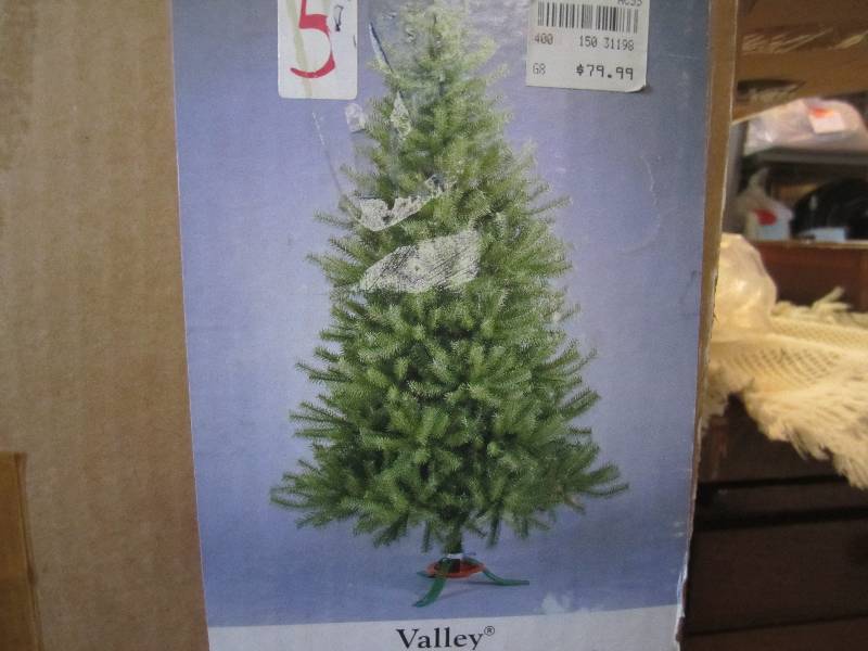 lot 155 image: 6 foot Christmas Tree Valley Green ...
