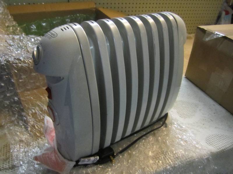 lot 179 image: Solaris Delonghi Safe Heat Radiant ...