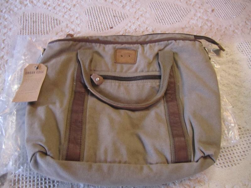 lot 196 image: Canyon Outback Leather Canvas Tote ...