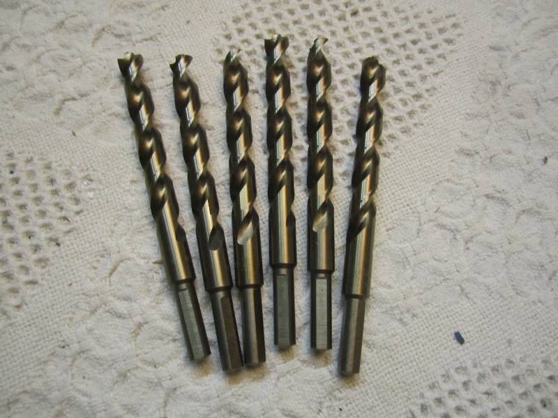 lot 215 image: Lot of 6 Dewalt 12 Pilot Point Dr...