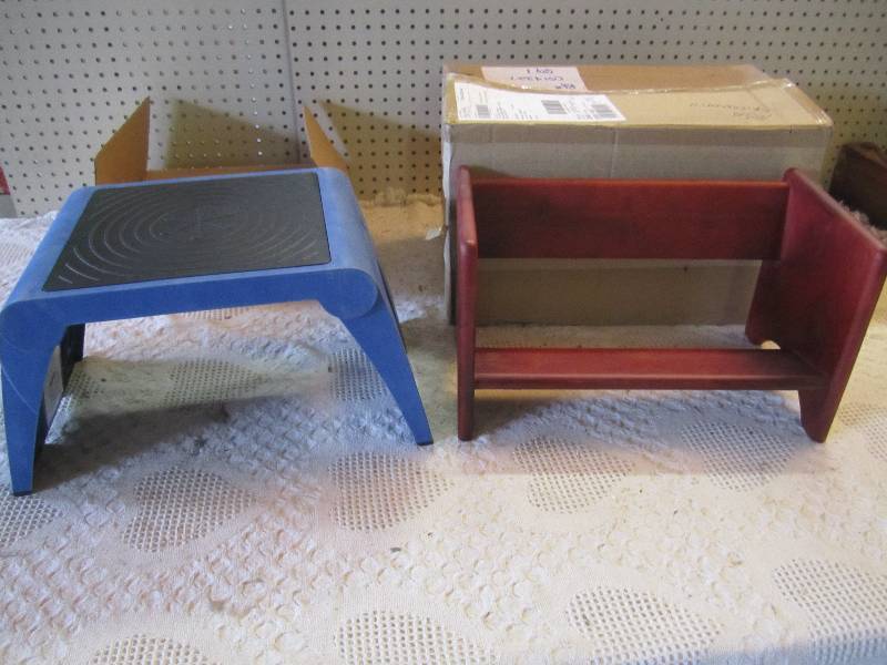 lot 223 image: Folding Step Stool and Wood BookBi...
