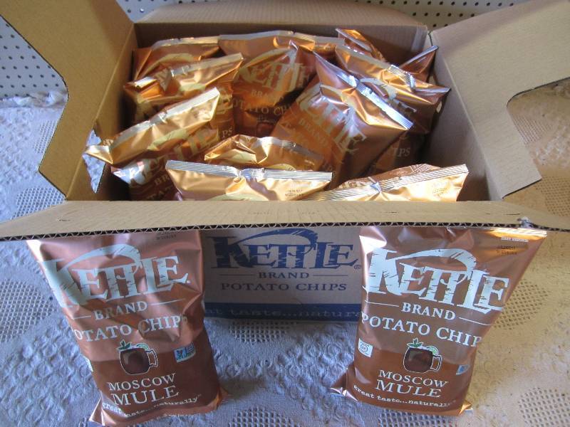 lot 251 image: Case of 12 Bags Kettle Brand Potato...