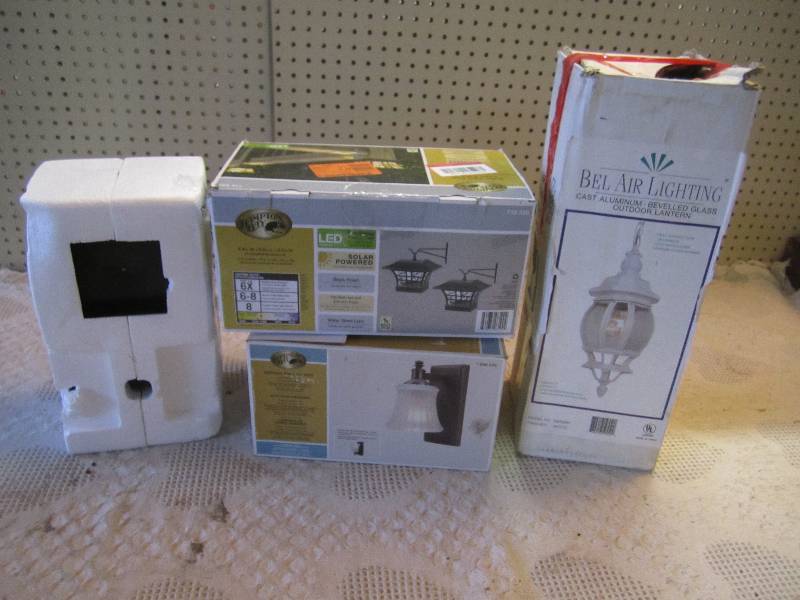 lot 320 image: Lot of Electric and Solar Lights Al...