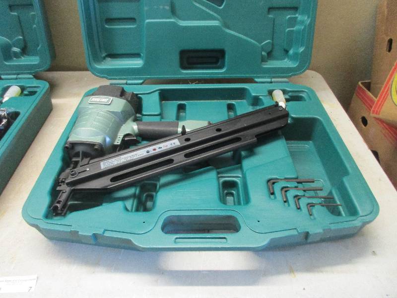 lot 7 image: Jonesway Framing Nailer