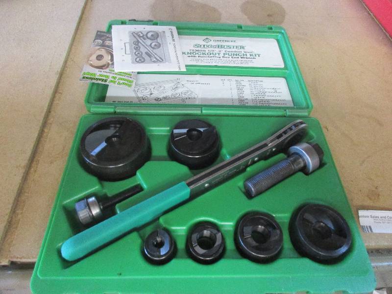 lot 9 image: Greenlee Knockout Set