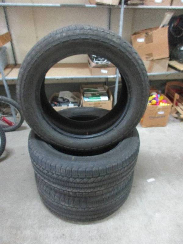 lot 26 image: 26550R20 Tires