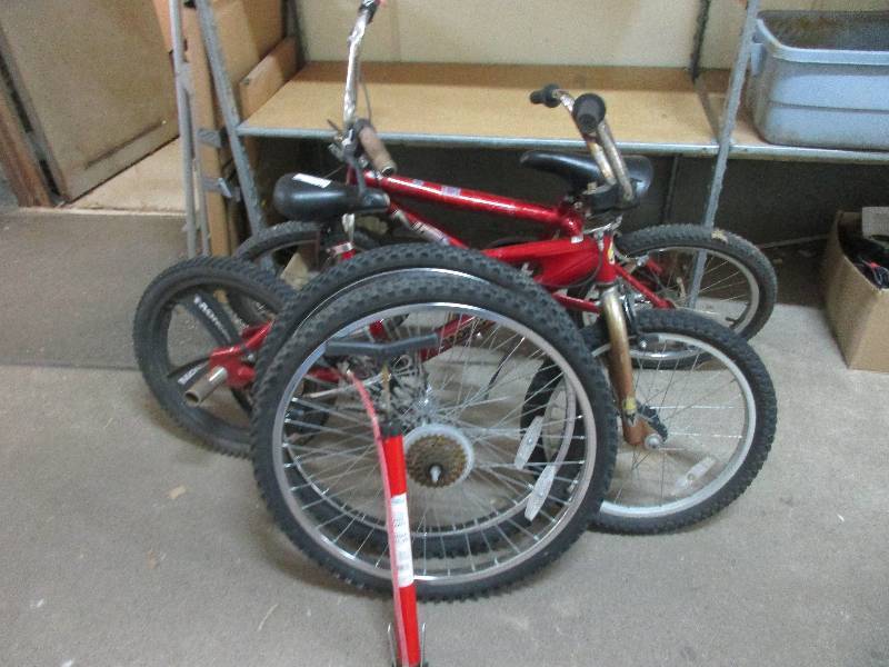 lot 40 image: Bike Lot