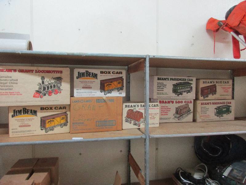 lot 59 image: Jim Beam Train Car Decanters