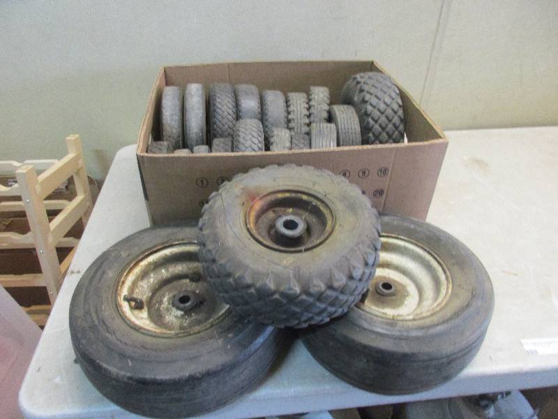lot 72 image: tires and rims