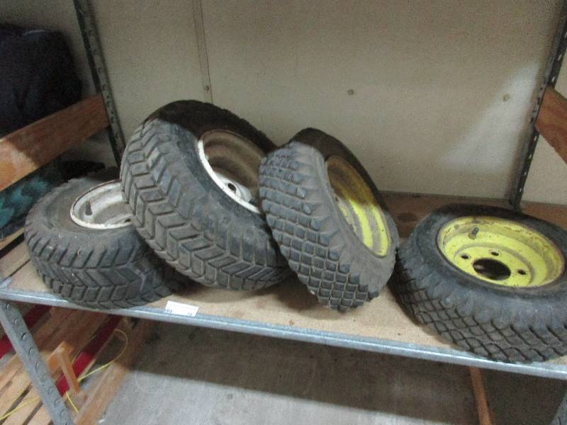 lot 75 image: Rims and tires