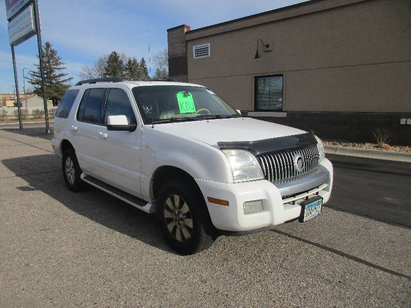 lot 2-1 image: Mercury Mountaineer
