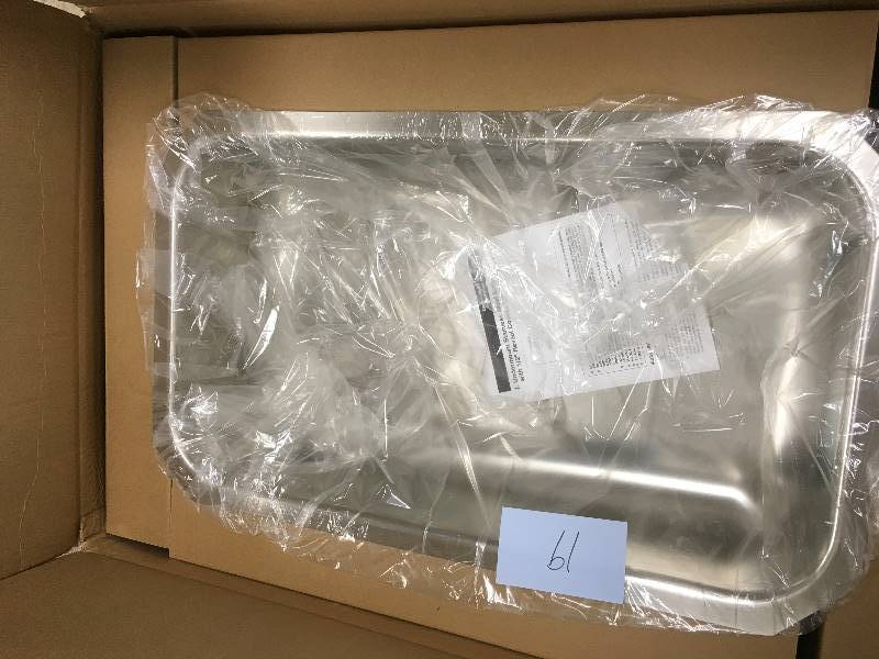 lot 19 image: Elkay Kitchen Sink - 1 Bowl Elumina EGUH2816R open box never used