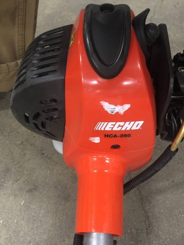 lot 86 image: ECHO HCA-266 Shafted Hedge Trimmer