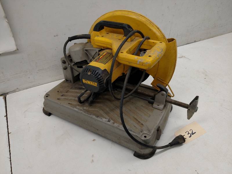 lot 32 image: Dewalt 14 Abrasive Chop Saw, Works...