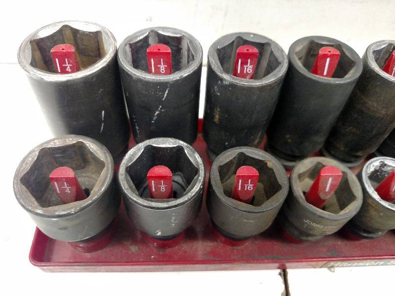 lot 49 image: Impact Sockets with Tray...