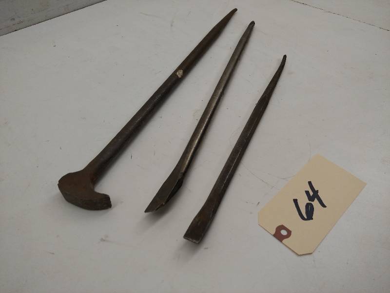 lot 64 image: (3) Pry Bars...