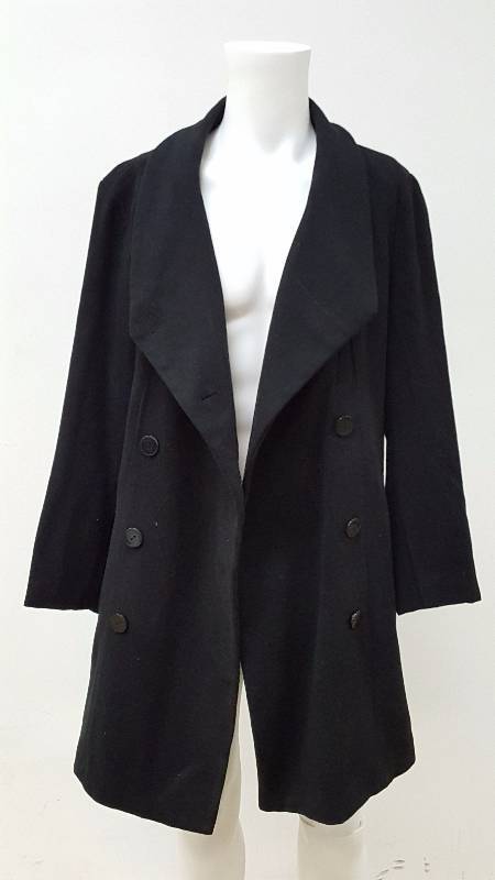 lot 678 image: Harv Benard Womens 34-Length Double-Button Coat - Size XL